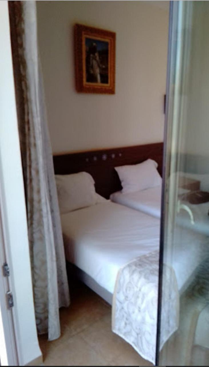 Taghit Saoura Hotel Bagian luar foto