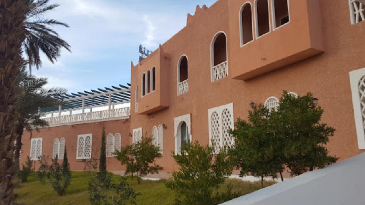Taghit Saoura Hotel Bagian luar foto