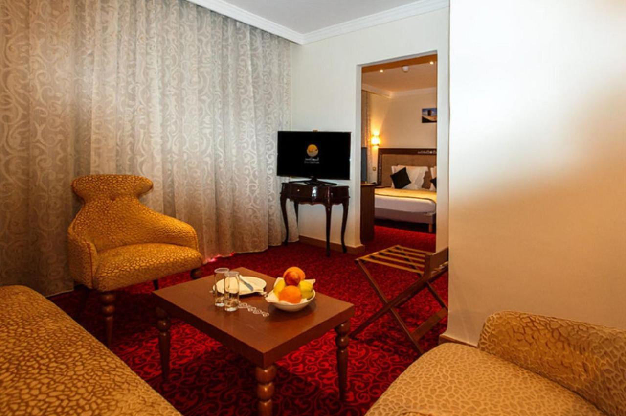 Taghit Saoura Hotel Bagian luar foto
