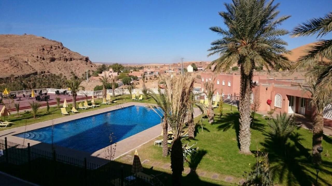 Taghit Saoura Hotel Bagian luar foto