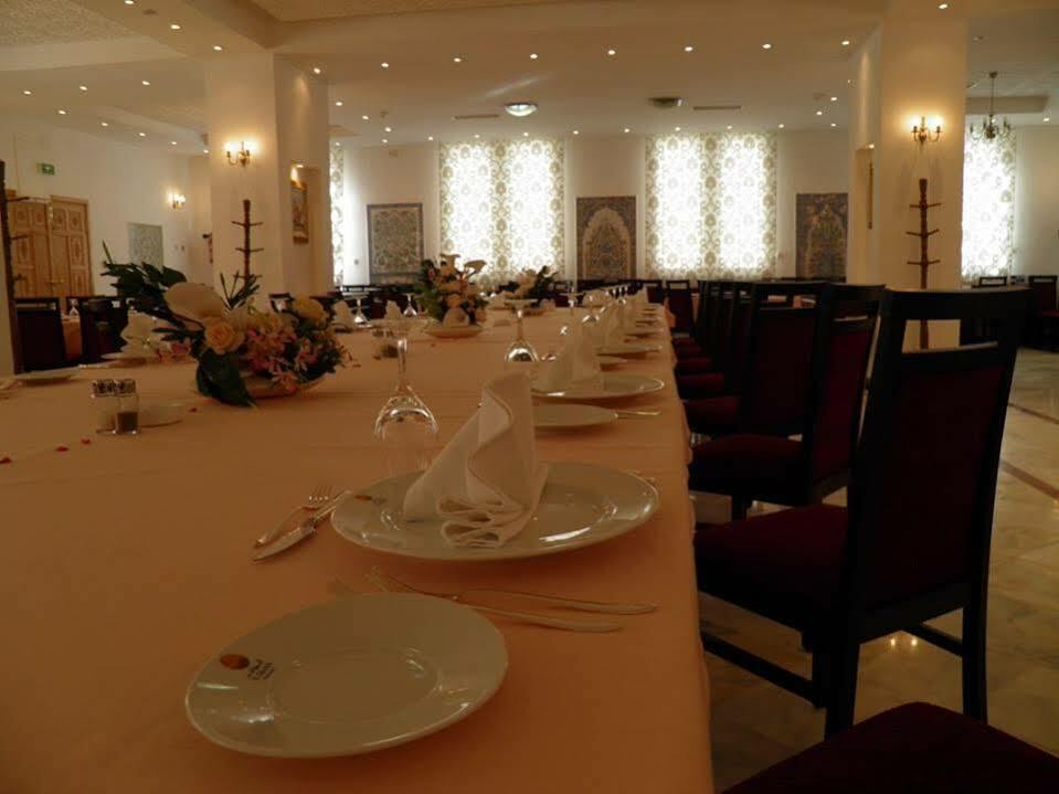 Taghit Saoura Hotel Bagian luar foto